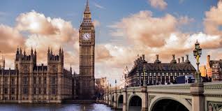 Big Ben and Houses of Parliament in London